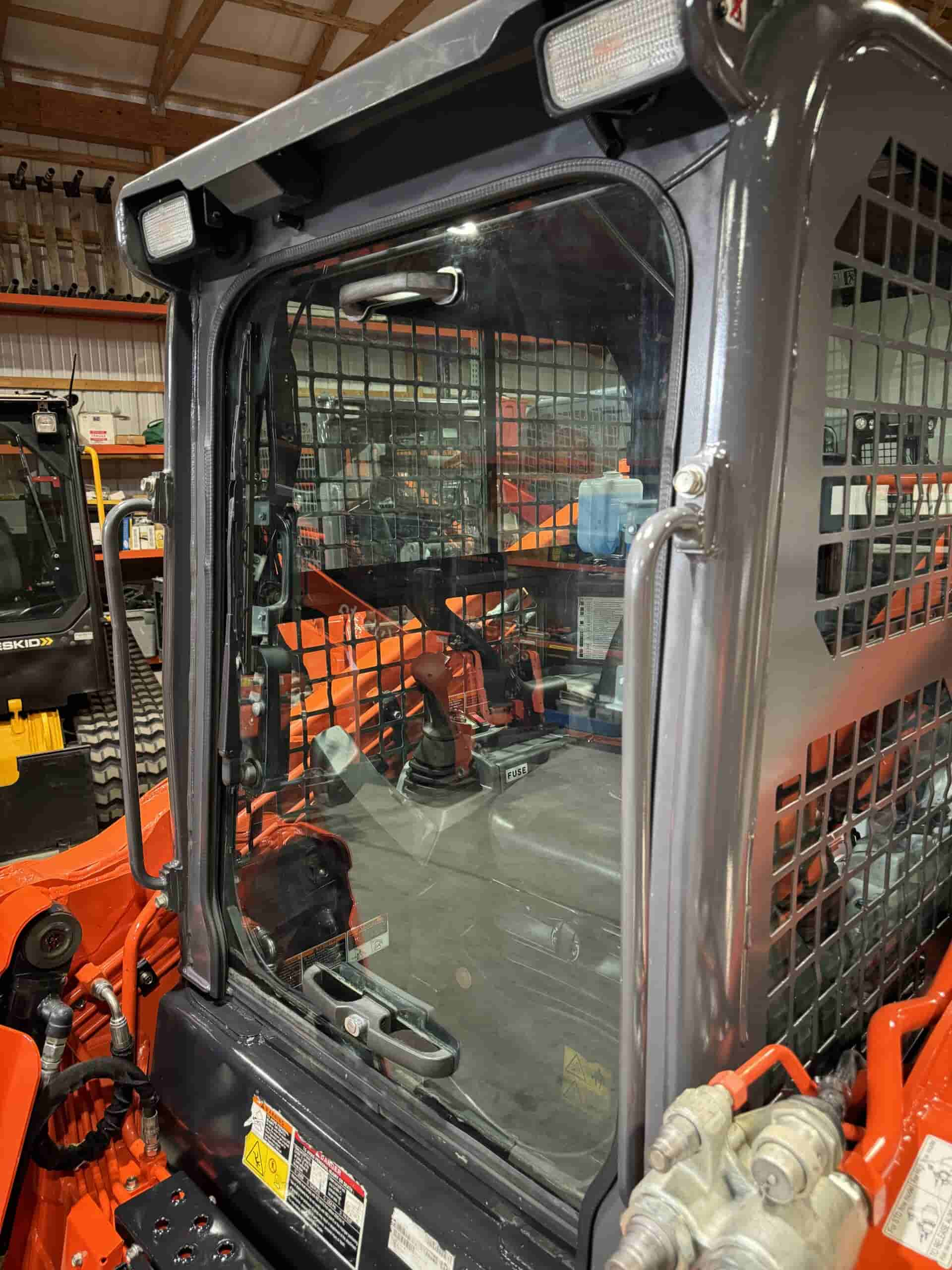 2019 KUBOTA SVL95-2s HIGH FLOW
